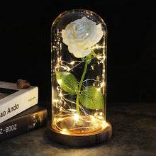 Lade das Bild in den Galerie-Viewer, Die ewige Rose - ein Geschenk, das immer leuchtet
